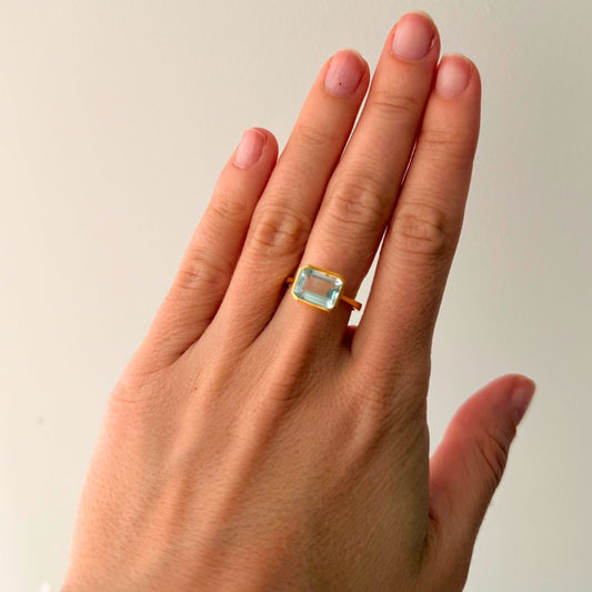 AQUA RING