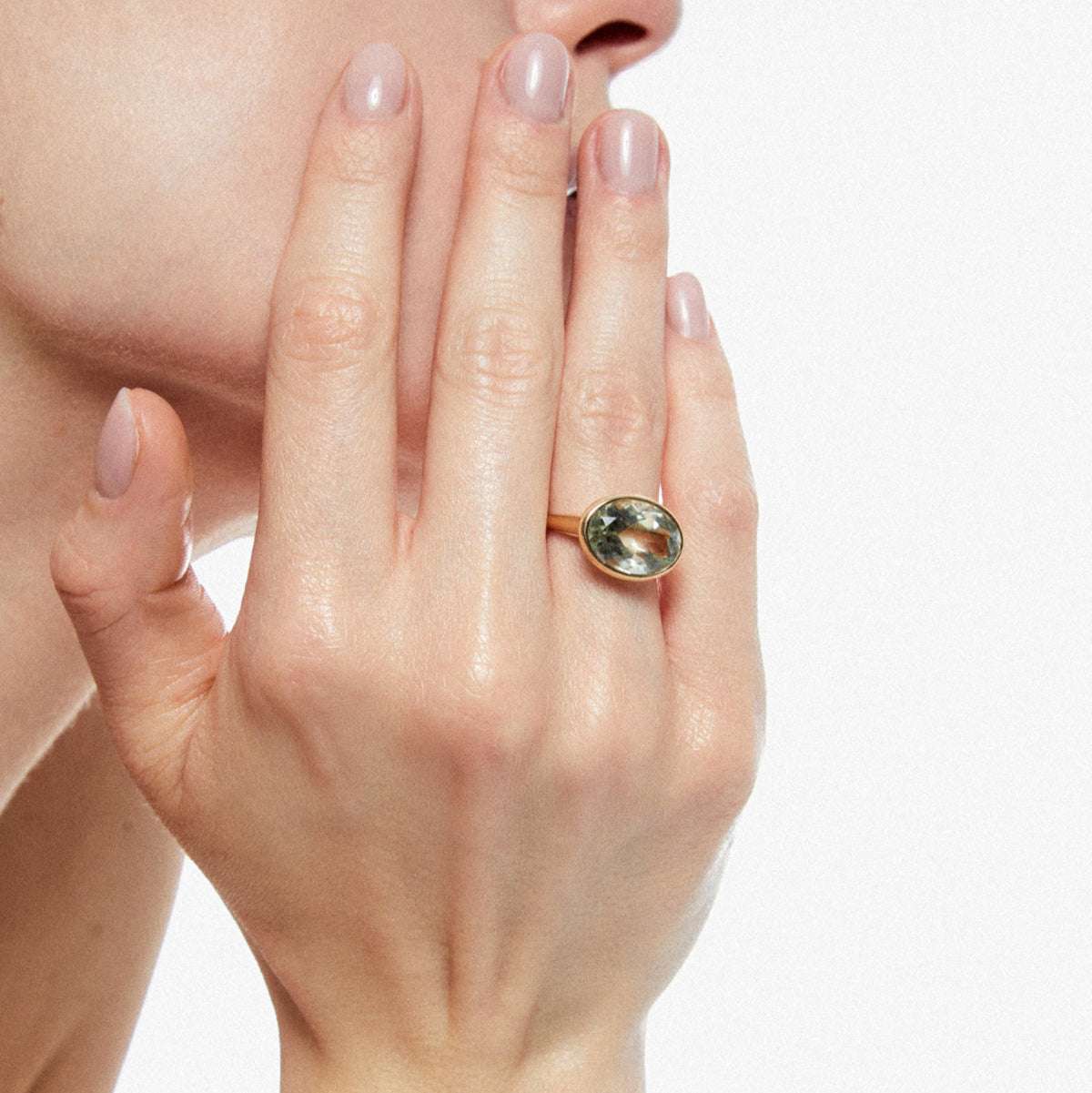 ANILLO GSTAAD AMATISTA VERDE