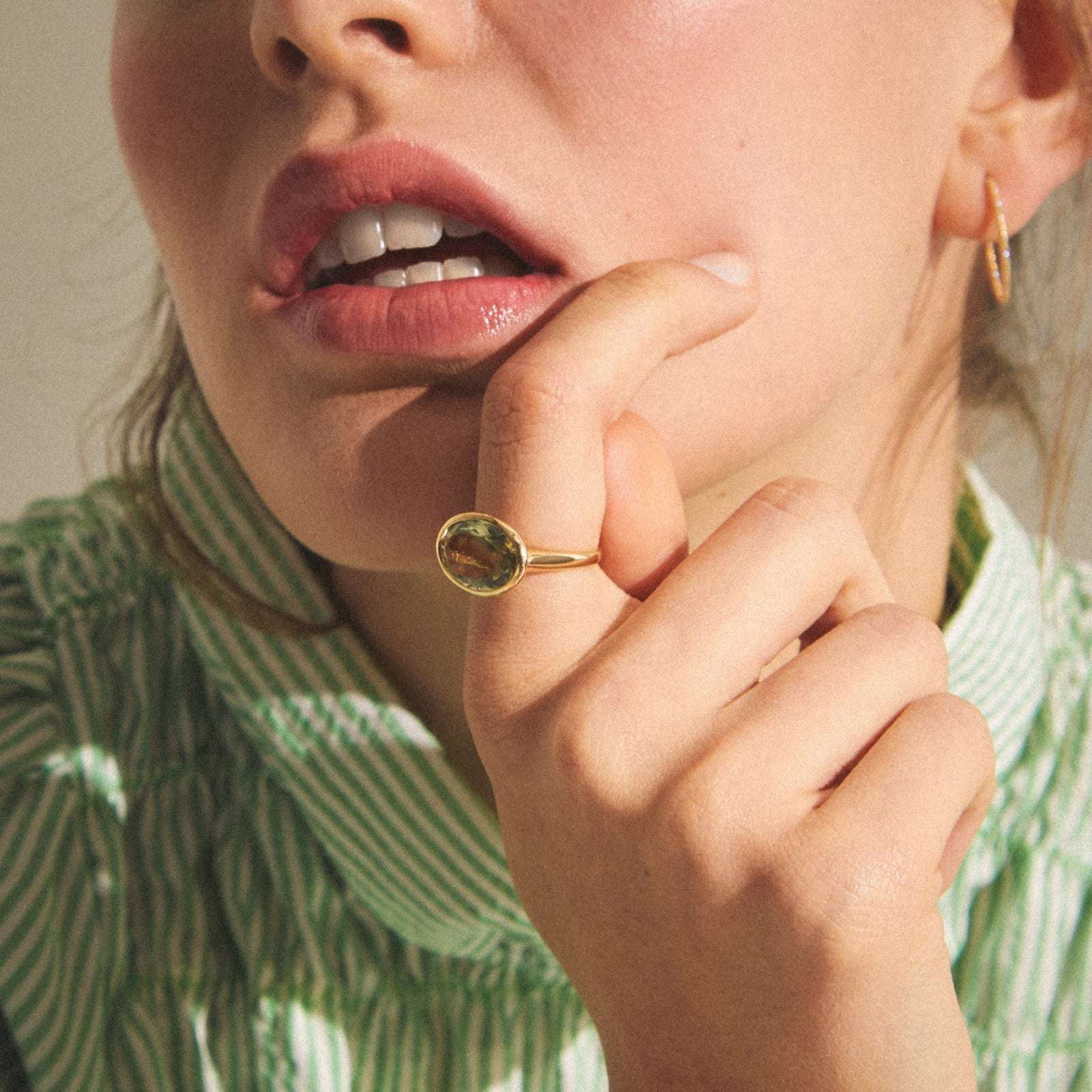 ANILLO GSTAAD AMATISTA VERDE