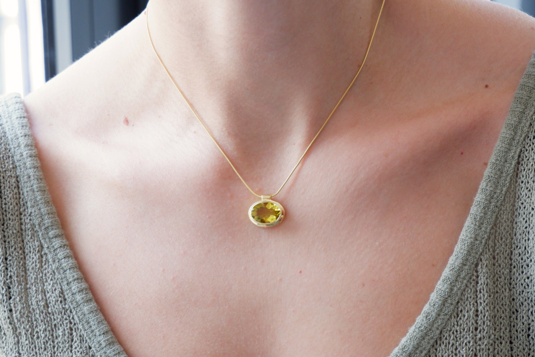 TIROL LEMON NECKLACE