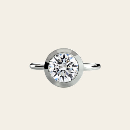 VELORA RING, THE BEZEL SOLITARIRE